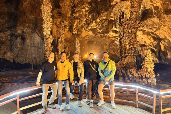 Caving in Vietnam: Phong Nha, Nguom Ngao & Lung Khuy Compared